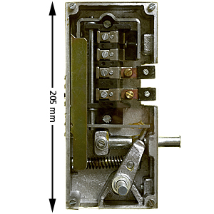 Karmlås, Schindler HE2, vänster